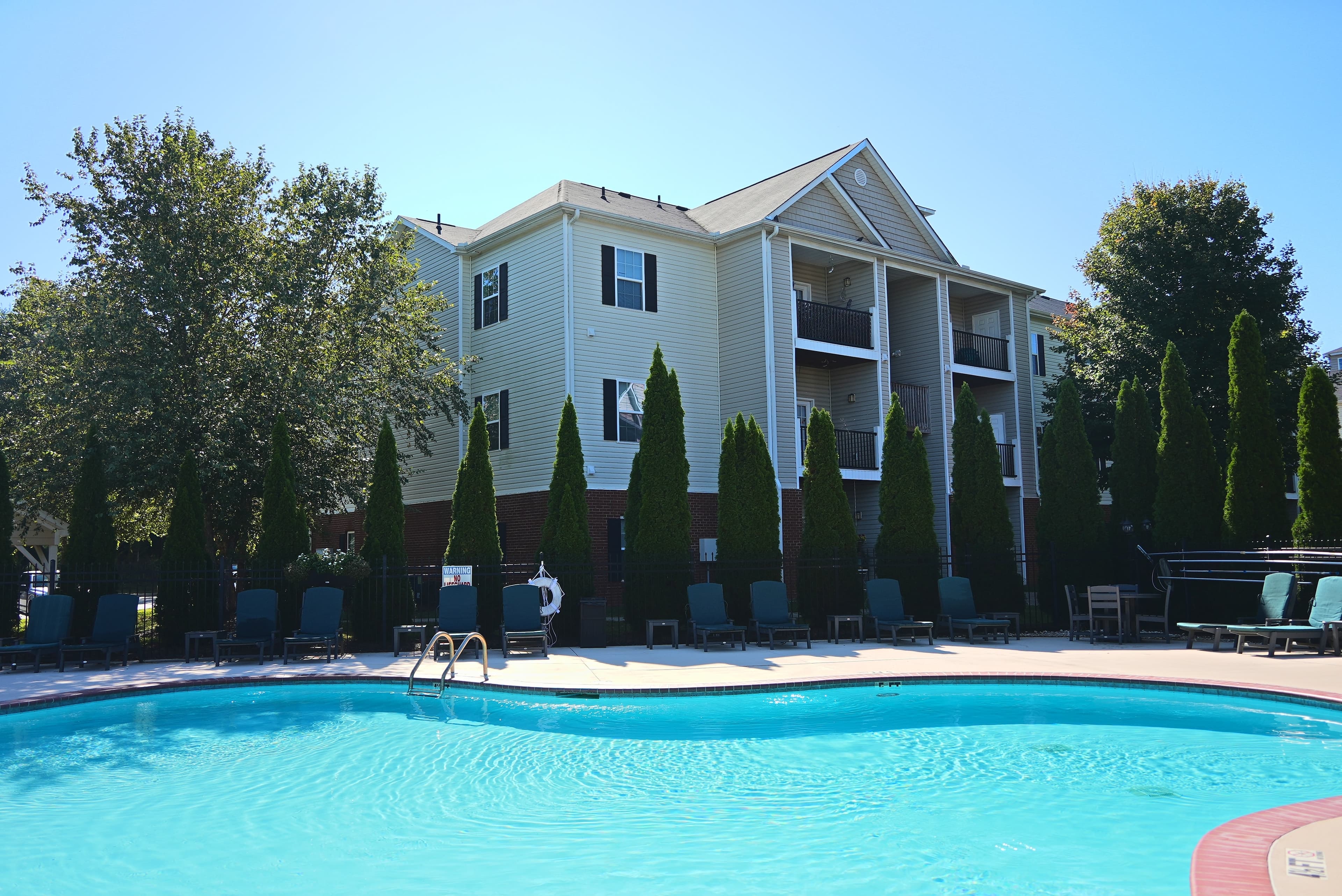 The pool at Clemmons Town Center