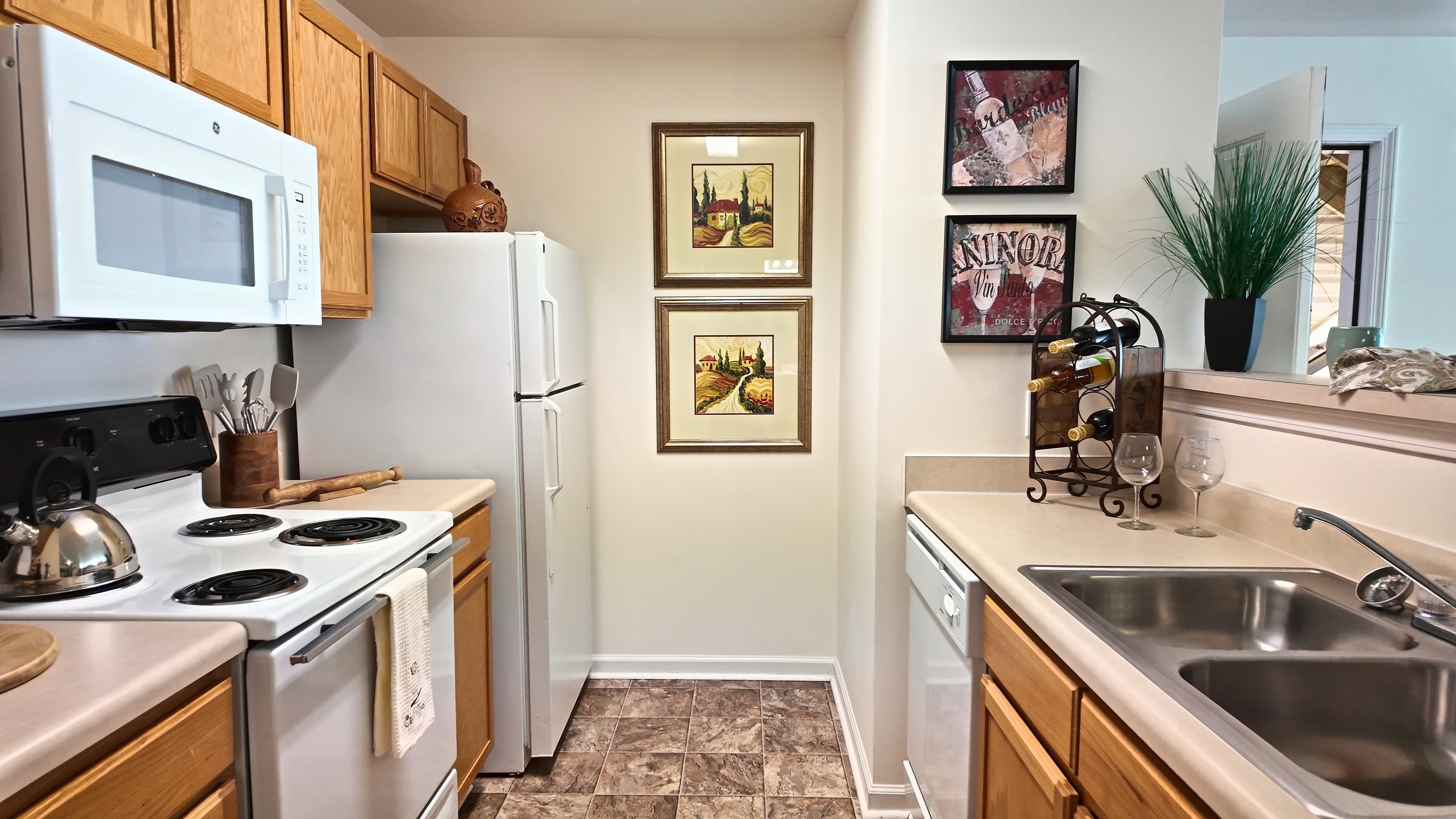 Modern kitchens at Providence Pointe