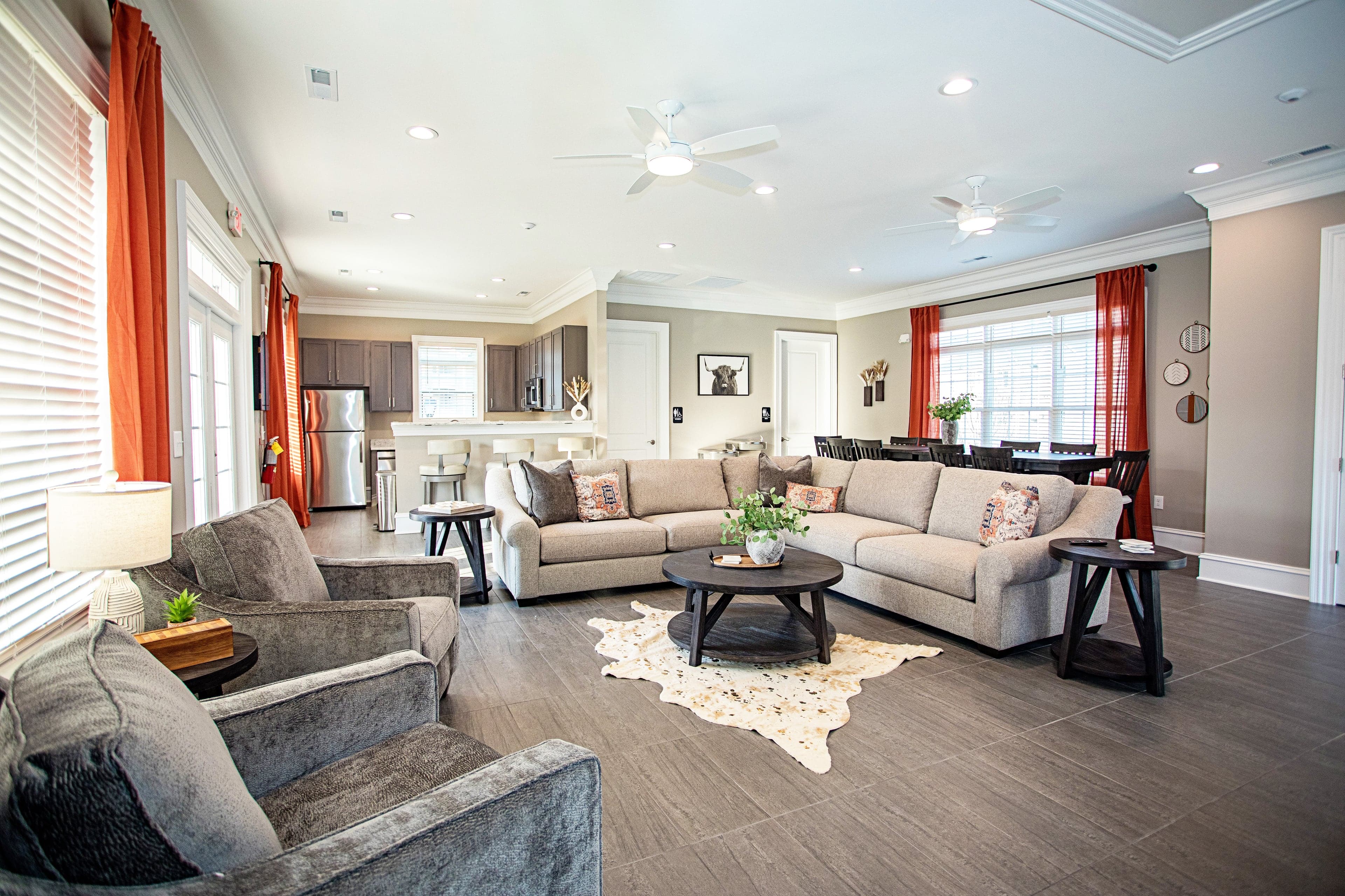 The clubhouse lounge at The Grand at Union Cross