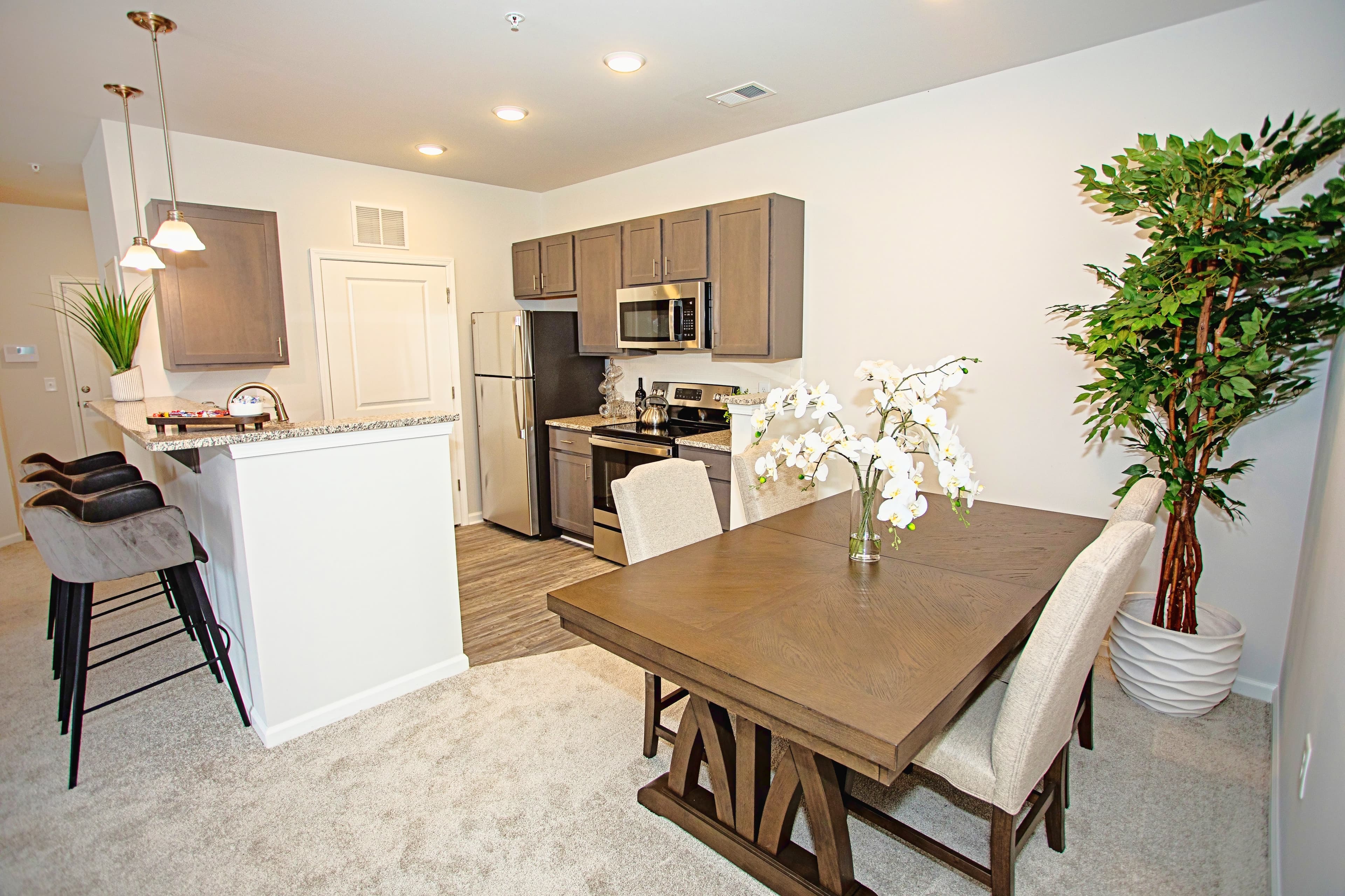 Kitchen and dining at The Grand at Union Cross